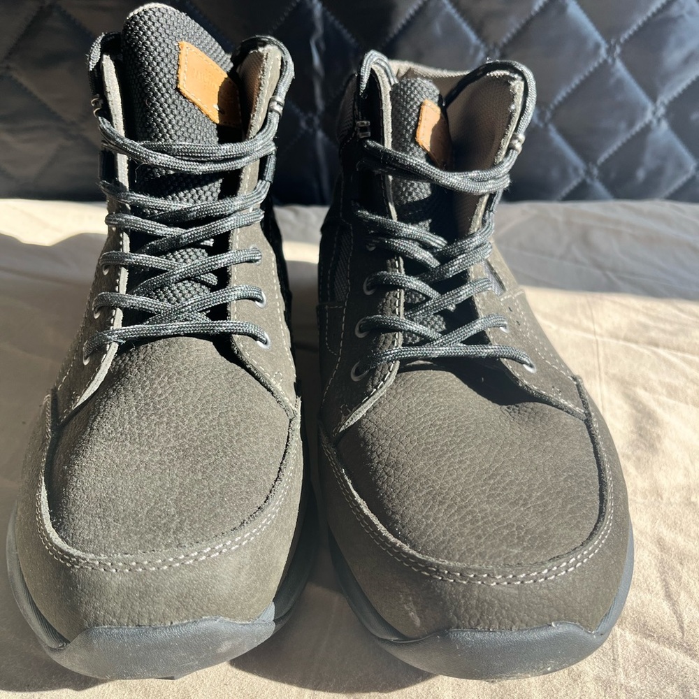 Nunn Bush Men's Size 11 Wide Dark Gray Boots